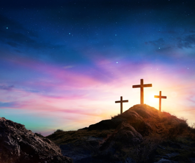 What is Holy Week like in Ecuador? 